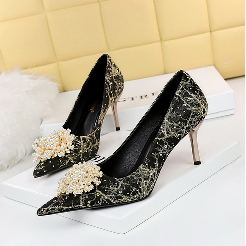 Tillbuy Starry Star Pearl Flower Diamond Pumps