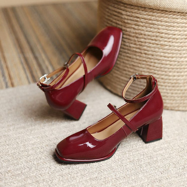 Glossy Mary Jane Pumps